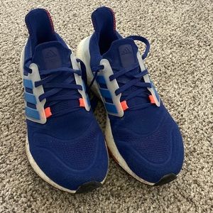 Men’s Adidas ultraboosts size 9-1/2